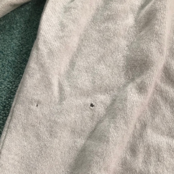 Cashmere sweater - Picture 3 of 5